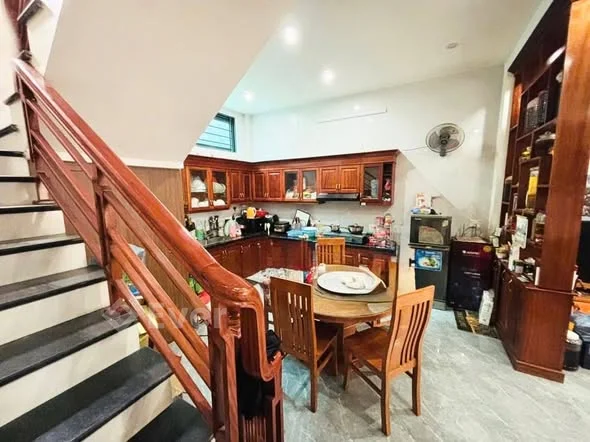 CHÍNH CHỦ CẦN BÁN NHÀ 3 TẦNG – NGÕ 362 NGÔ QUYỀN