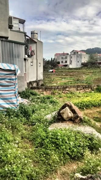 BÁN ĐẤT NGÕ ĐƯỜNG ĐÈO GIANG Gần trường cấp 3 Hoàng Văn Thụ – cách đường lớn chưa đến 30m, ô tô đỗ