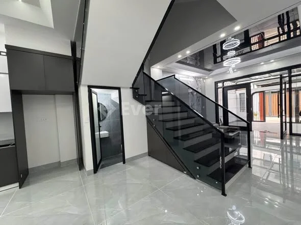 BÁN NHÀ 3 TẦNG MỚI HOÀN THIỆN XONG – Ô TÔ ĐỖ TẬN CỬA