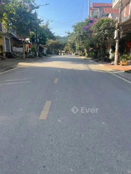 BÁN ĐẤT VĂN VỈ - NGAY CẠNH TÁI ĐỊNH CƯ PHAI LUÔNG