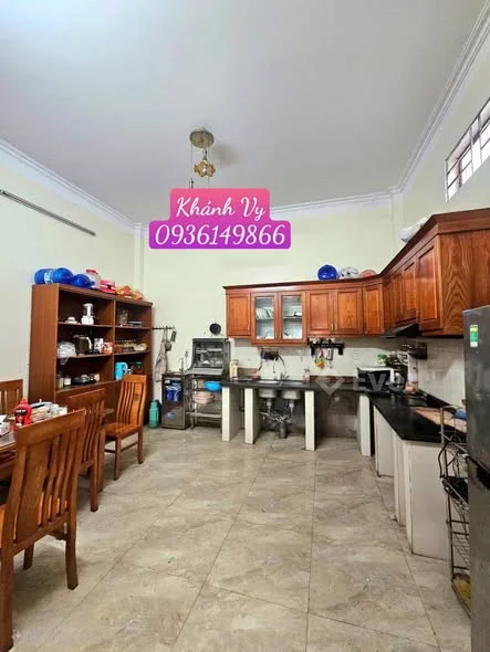 BÁN NHÀ KDT #PHÚLỘC4 Vị trí : Nhà 2 mặt thoáng trong Phú Lộc 4, gần ks Triệu Ký