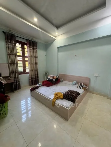 NHƯỢNG NHÀ 2 TẦNG LỆCH – VỊ TRÍ VÀNG CẠNH TRƯỜNG CẤP 3 CAO LỘC – KỲ LỪA NHÀ ĐẸP – 3 PN – 2 WC