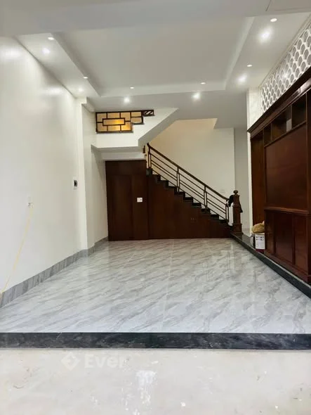 Bán nhà sát khu TDC Mai Pha cách 15m...đường rộng oto thoải mái đi..