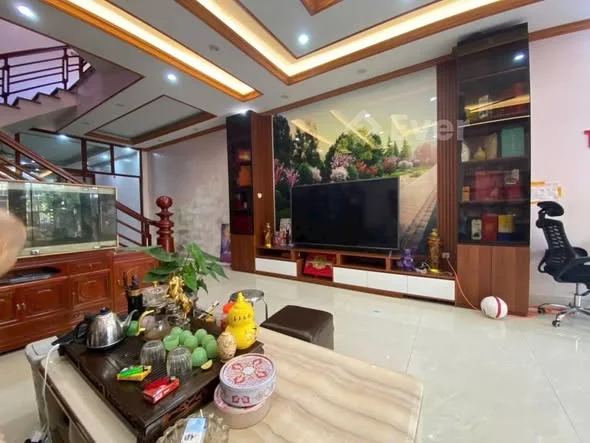 Cuối tháng may mắn Bán nhà mặt đường Bắc Sơn,trung tâm thành phố, phường Kỳ Lừa