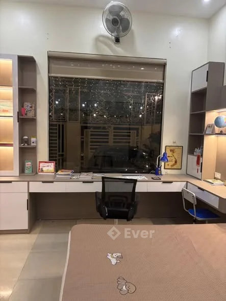 Bán nhà cấp 4 đẹp long lanh
Diện tích lên tới 165m2
vị trí Đường phạm văn đồng phường tân phong