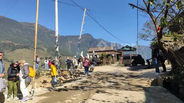 Chỉ 2tỷ5xx sẵn 200m2 full thổ cư 2 mặt thoáng view ruộng lúa đỉnh chóp trung tâm Tả Van Sapa