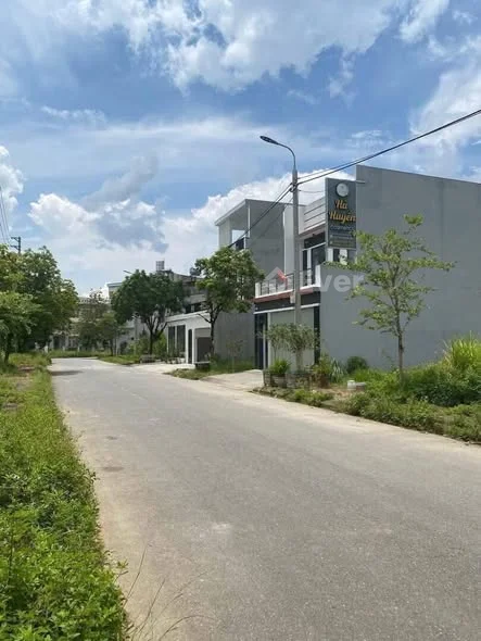 Bán lô Đất tổ 22 phường tân phong gần quảng trường tỉnh vị trí tuyến đường buôn bán