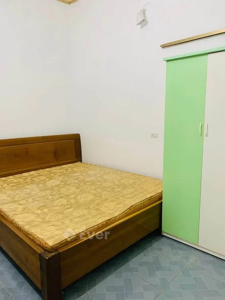 NHÀ CẤP 4 NGÕ Ô TÔ GẦN ĐƯỜNG NGÔ QUYỀN ĐỂ LẠI TOÀN BỘ NỘI THẤT