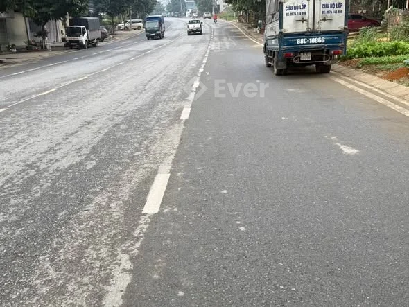 ĐẤ𝐓 ĐẸ𝐏 – 𝐆.𝐈.Á 𝐓Ố𝐓 𝐓Ạ𝐈 ĐƯỜ𝐍𝐆 𝐓𝐑Ầ𝐍 𝐏𝐇Ú, 𝐂𝐀𝐌 ĐƯỜ𝐍𝐆, 𝐋À𝐎 𝐂𝐀𝐈