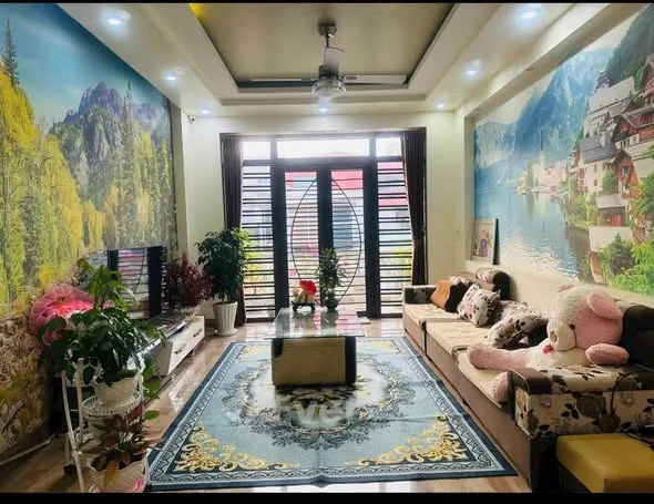 Nhà 3,5 tầng - Kim Tân - Lào Cai - Vị trí: đường Thanh Phú, ngay gần chợ Kim Tân, trường học, bệnh