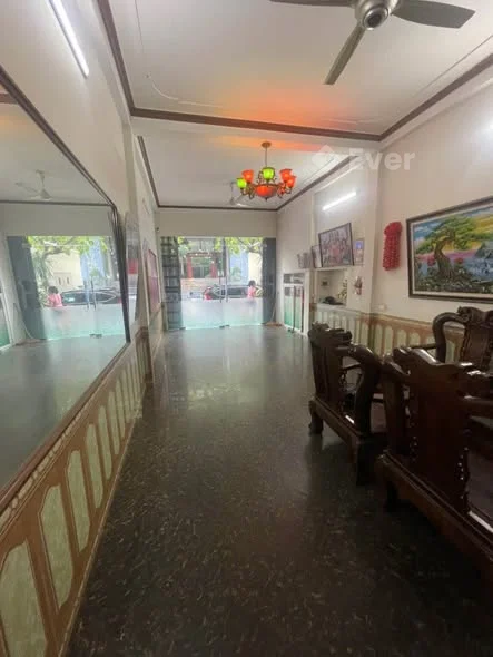 NHÀ 3 TẦNG MỚI ĐẸP ĐƯỜNG LÊ ĐẠI HÀNH