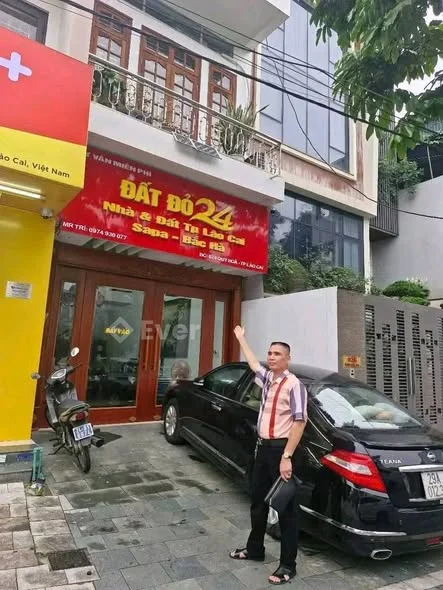 BĐS ĐẤT ĐỎ 24 HẠ GIÁ 100tr Nhà 5 tầng, đường D1, phố mới - Lào Cai