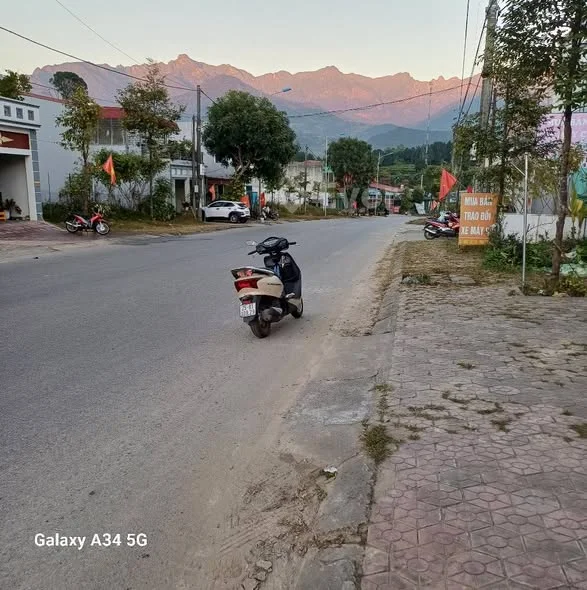 CHÍNH CHỦ BÁN LÔ ĐẤT 2 MẶT TIỀN VỪA Ở CÒN KINH DOANH ĐƯỢC