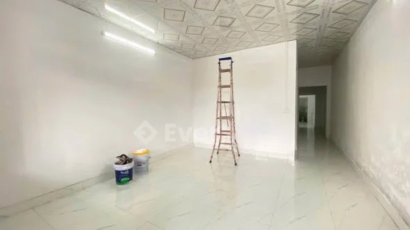 NHÀ CẤP 4 ĐOÀN KẾT Vị trí: Tổ 11, phường Đoàn Kết Pháp lý: Đầy đủ