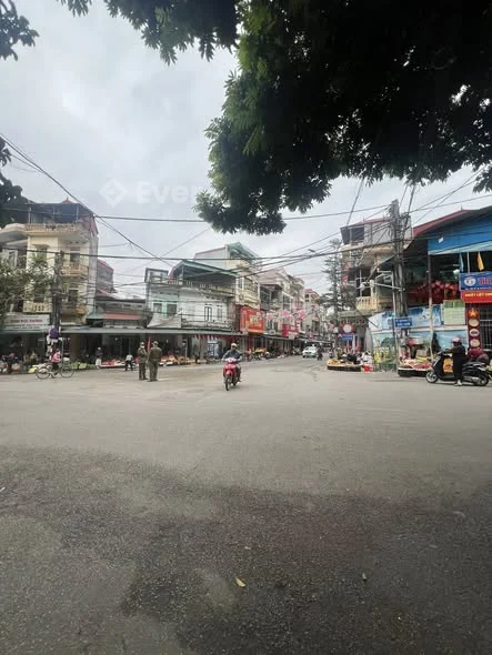 SIÊU PHẨM NHÀ TẦNG – VỊ TRÍ ĐỈNH CAO BÙNG BINH TRUNG TÂM TP LẠNG SƠN SÁT PHỐ ĐI BỘ – SÁT CHỢ