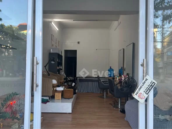 Cần bán nhà mặt đường trương chinh ( đường mới) mt 3,5 m dt= 72m2 khu vực kinh doanh sầm uất vỉa hè