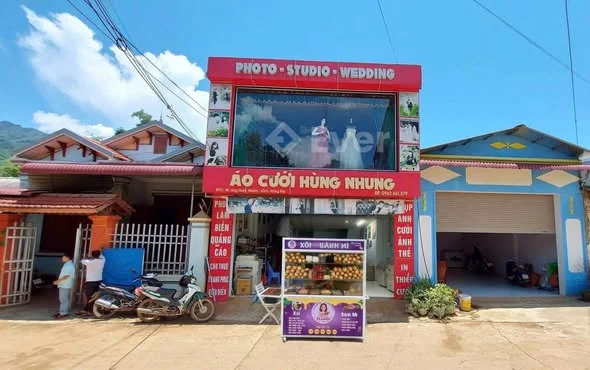 CHÍNH CHỦ CẦN BÁN NHÀ CẤP 4Địa chỉ: Chợ Mường Lầm, Sông Mã, Sơn La