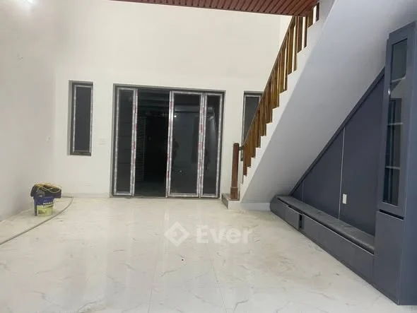 Nhà đẹp đón tết,xuân về đón lộc Chính chủ e có căn nhà gác lửng mới xây cần bán tại bản Phung