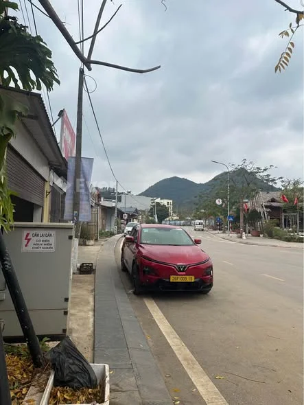 BÁN NHANH ĐẤT NỀN– GIÁ TỐT 1xxx ty 0935676*** Thông tin cơ bản: • Đất nền khu tđc kim sơn