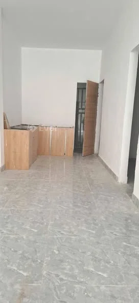 Nhà cấp 4 đẹp mới hoàn thiện giá siêu rẻ có 102 nào anh chị em ơi. - 385 triệu - 75m²