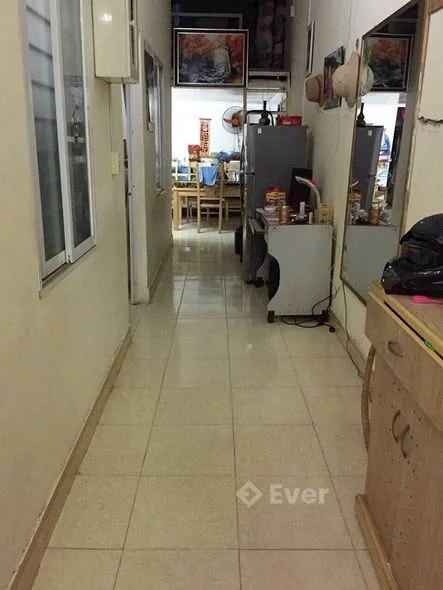 Bán nhanh nhà cấp 4 đẹp lung linh trước tết, dân cư đông đúc, đi lại thuận tiện, oto đậu cửa