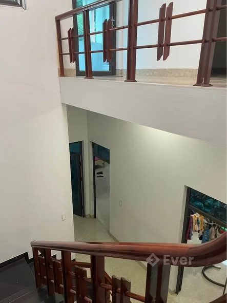 Nhà siêu đẹp chỉ việc xách vali về ở và kinh doanh