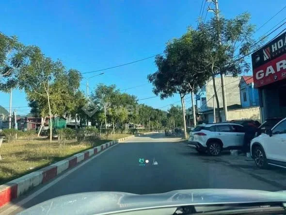 Em sẵn 191m đất mặt đường Nguyễn Văn Cừ, Đất Vuông Vắn, Dân Cư Đông Đúc