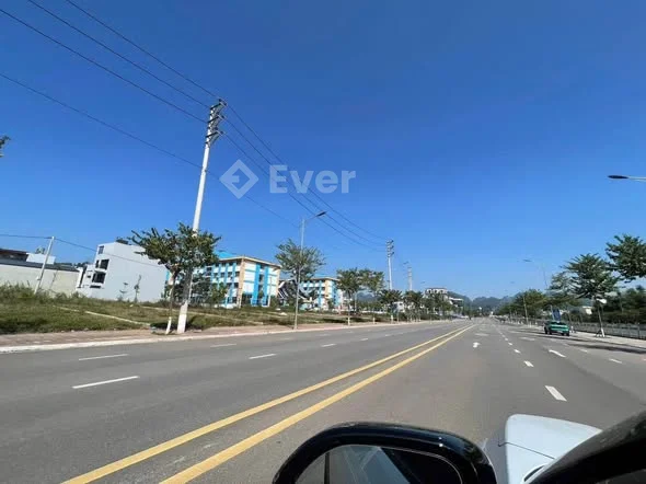 Sẵn 1 Lô Biệt Thự 180m Khu Trường Quốc Tế Bình Minh.