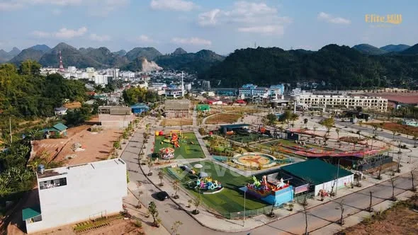 ĐẤT NỀN ELITE HILL – LÔ ĐẸP 2 MẶT TIỀN• Diện tích 100m² – thế đất vuông vắn