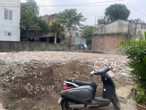 Chính chủ e cần bán mảnh đất tại Tổ dân phố 15 Tân Quang( khu Xã Tắc)