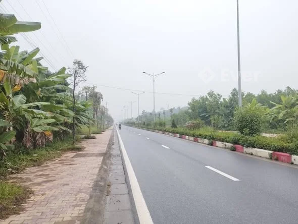 ĐẤT MẶT ĐƯỜNG QUANG TRUNG - TRỤC ĐƯỜNG PHÁT TRIỂN TT HUYỆN YÊN SƠN Diện tích: 283.4m2