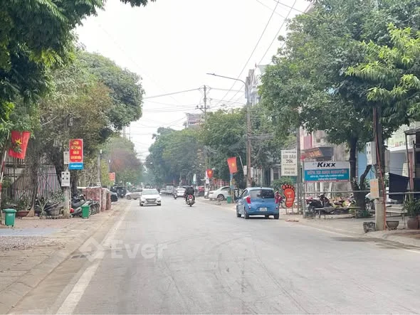 NHÀ KĐT VIỆT MỸ 4 TẦNG và TUM - VỊ TRÍ LÕI - GIÁ CỰC HỢP LÝ - LH