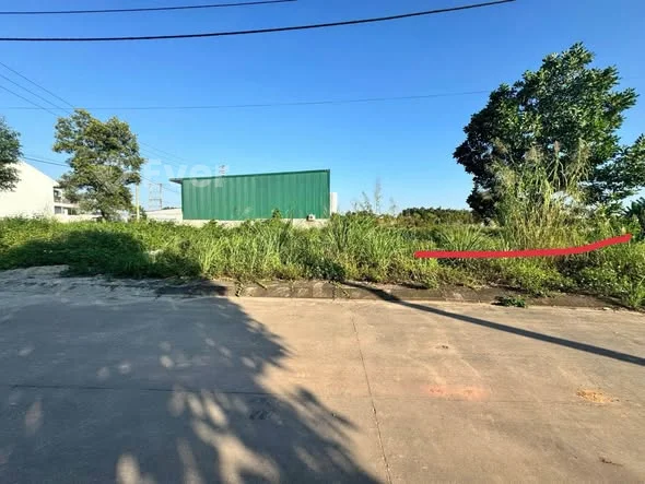 Bán lô ngay sát cổng tam quan , khu dân cư số 12 P quyết thắng