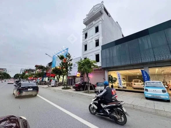 BÁN TÒA NHÀ 6 TẦNG MẶT TIỀN ĐƯỜNG LƯƠNG NGỌC QUYẾN.Diện tích: 114m²