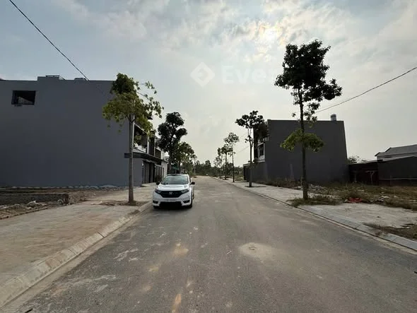 Kdc số 1 Tân Lập. Cách siêu thị GO, hồ GO vài trăm mét***Diện tích 90m2