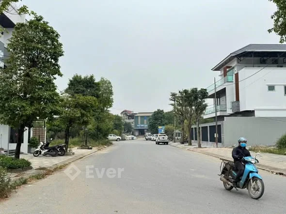 BÁN ĐẤT PHÚ XÁ – TP THÁI NGUYÊN 330m² – 200m² thổ cư, đất sạch, không quy hoạch Gần CMT8 (300m)