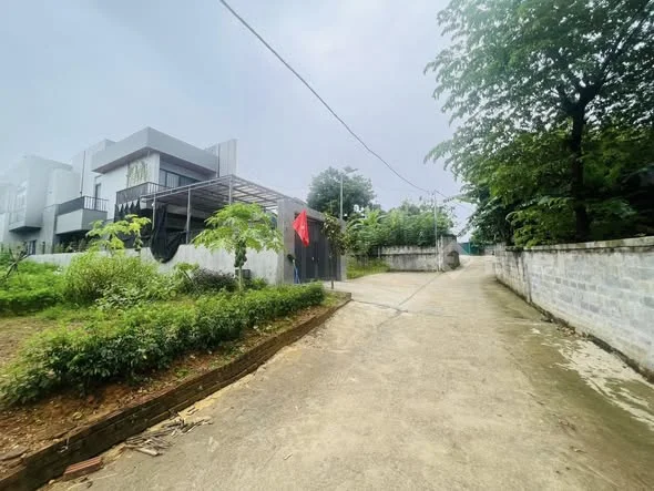 BÁN LÔ ĐẤT VUÔNG VẮN – VỊ TRÍ ĐẸP Gần KDC số 9 – Khu Tecco Đán