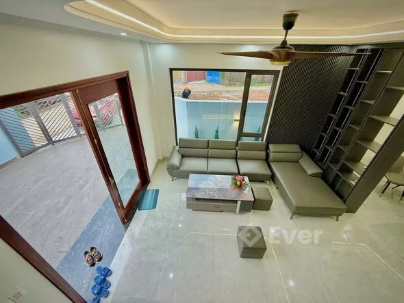 BAN” NHÀ 3 TẦNG PHƯỜNG ĐỒNG QUANG (CŨ)Diện tích sổ: 91,5m² – thực tế + 25m² sử dụng