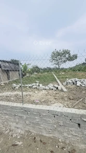 147m mt 5m 65 thổ cư . .cách dg lê huu chắc 200m bênh viên tâm thân 300m