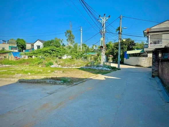 Bán lô đất Sơn Tiến – gần ĐH CNTT- Diện tích 80m², mặt tiền 7m đẹp- Hướng Nam