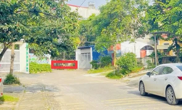 BÁN LÔ ĐẤT LÕI TRUNG TÂM TP – PHAN ĐÌNH PHÙNG Gần Trường Mầm Non Hoa Tuổi Thơ – Phố Đầm Xanh