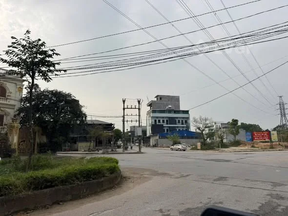 NHÀ PHỐ 5 TẦNG VỪA Ở VỪA KINH DOANHBÁN NHÀ 5 TẦNG KINH DOANH TRỤC CHÍNH THIẾU SINH QUÂN