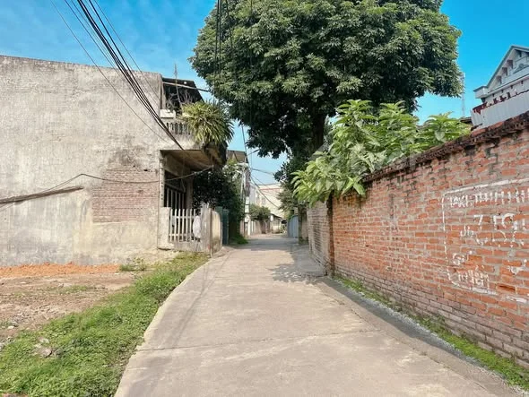 Bán đất khu dữu lâu việt trìNgõ 364 đường trần phú đi vào hơn 1km nữa