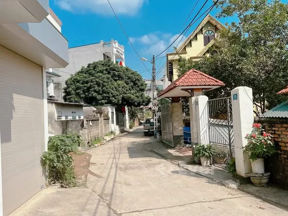 Bán nhà 3 tầng khu Thành Công - Tiên CátDt 76m2 mặt 7,6m full thổ cư - Thỏa thuận - 76m²