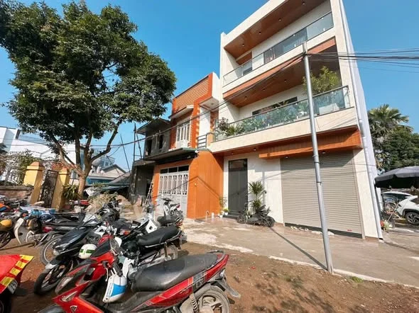 Ngay sau khách sạn Việt Trì Garden có 1 ô đất full thổ cư, đường ô tô đỗ cửa - Thỏa thuận - 80m²