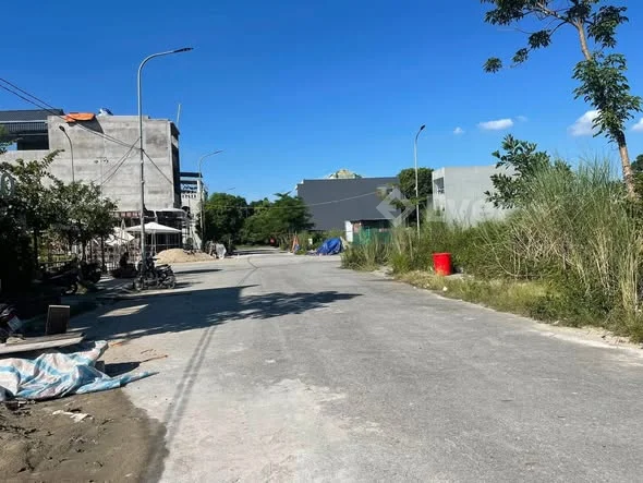 BÁN ĐẤT KHU ĐÔ THỊ CÔNG AN ,GẦN TOÀ ÁN NGÂN HÀNG CHỢ PHƯỜNG HÙNG VƯƠNG TXPT