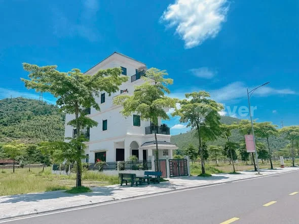 Hạ tầng đẹp như thế này sao ko đầu tưGiá rẻ nhất chủ cần bán dùng tiền vào việc khác - Thỏa thuận - 114m²