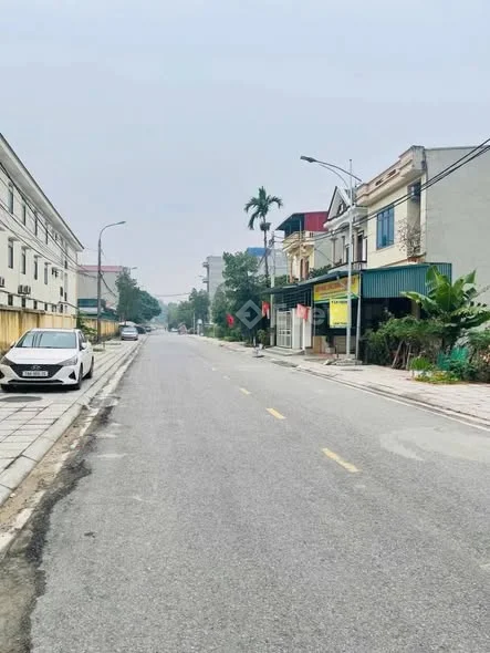 124m2 full thổ ( mặt tiền 6.2m x 20 ) ô 2 mặt thoáng trục chính đường quang trung, gần bệnh viện