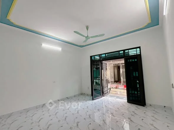 Ng quen nhờ b,án nhà 3 tầng đẹp mới tinh đất lõi trung tâm Khu 6A Nông Trang. - Thỏa thuận - 83.6m²