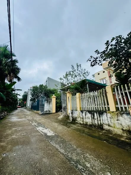 Cần xoay thêm dòng tiền cho kế hoạch riêng nên gửi bán lô đất vị trí trung tâm khu 12 Trưng Vương